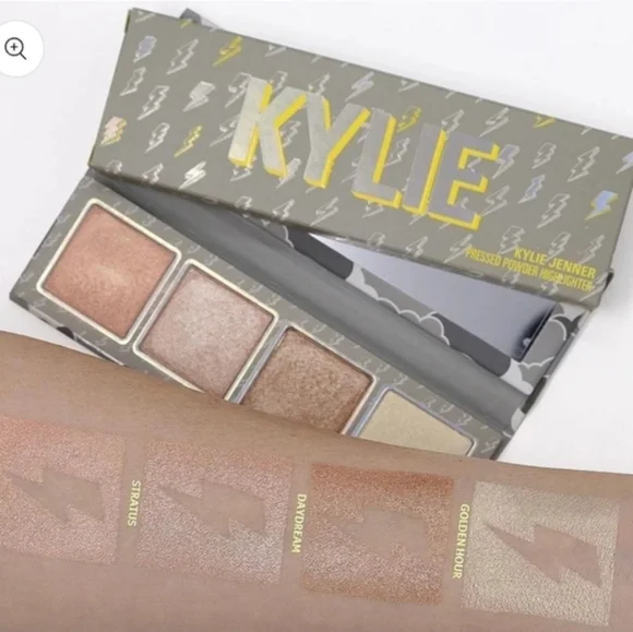 Kylie Cosmetics Pressed Powder Highlighter Palette Limited. NEW! - Picture 5 of 7